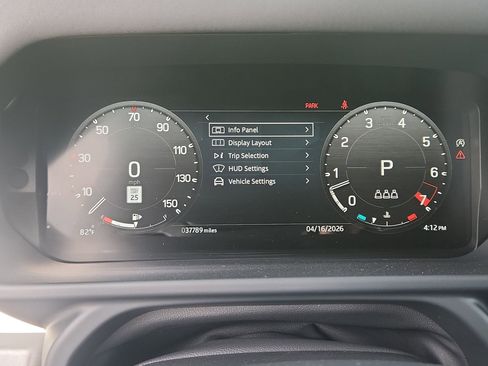 Used 2024 Land Rover Defender 110 X-Dynamic SE AWD/4WD image 19
