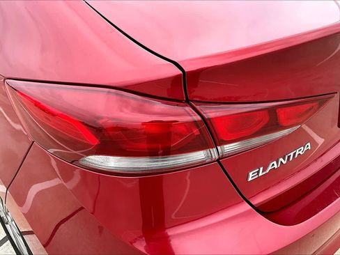 Used 2018 Hyundai Elantra SEL w/ Cargo Package image 27