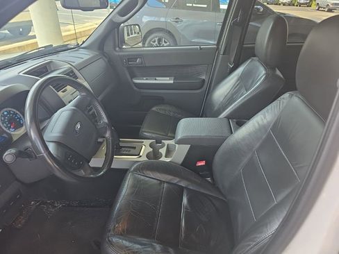 Used 2012 Ford Escape XLT w/ Canadian Comfort Pkg AWD/4WD image 6