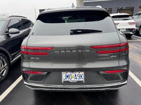 Certified 2026 Genesis GV70 2.5T Advanced image 4