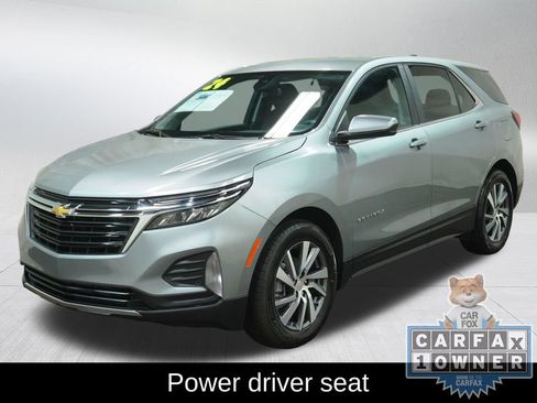 Used 2024 Chevrolet Equinox LT w/ LPO, Floor Liner Package FWD image 11