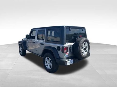 Used 2019 Jeep Wrangler Unlimited Sport S AWD/4WD image 9