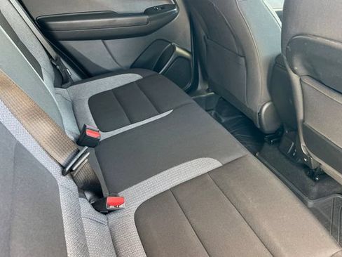 Used 2023 Chevrolet TrailBlazer LT w/ Convenience Package FWD image 18