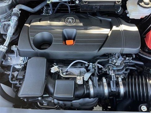 Used 2025 Acura RDX SH-AWD image 11
