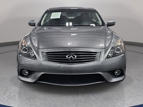 Used 2014 INFINITI Q60 Convertible w/ Premium Package RWD image 3