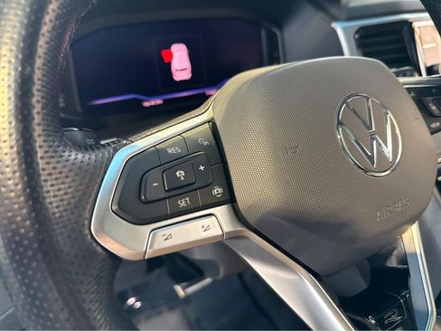 Used 2020 Volkswagen Atlas Cross Sport SEL Premium R-Line AWD/4WD image 22