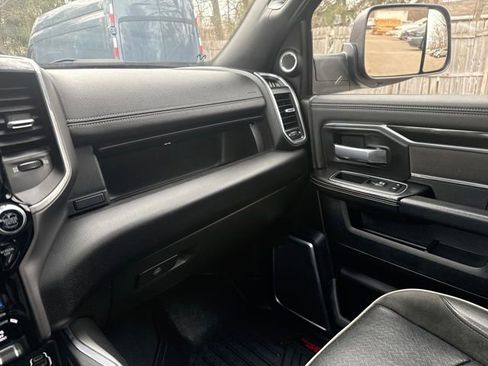 Used 2022 RAM 3500 Laramie image 24