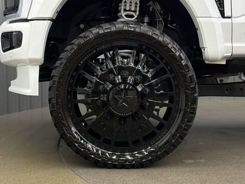 Used 2026 Ford F450 Platinum w/ FX4 Off-Road Package AWD/4WD image 10