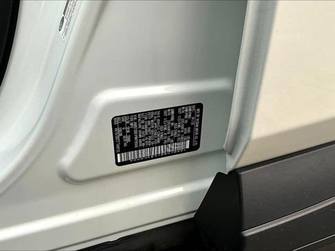 Certified 2023 Nissan Rogue SV AWD/4WD image 19