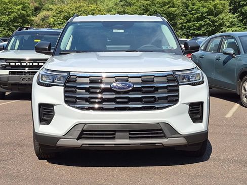 New 2026 Ford Explorer Active AWD/4WD image 2