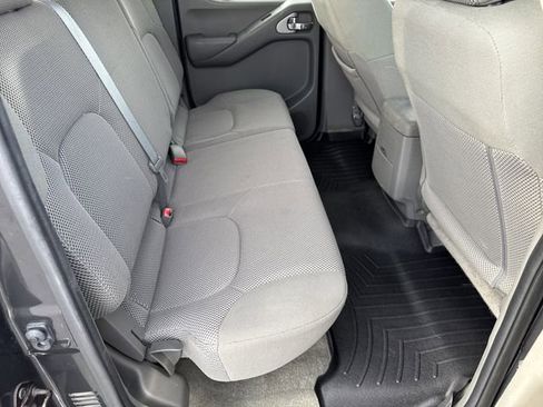 Used 2015 Nissan Frontier SV w/ SV Value Truck Package image 20