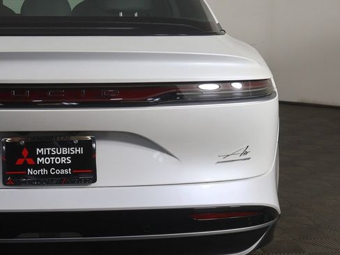 Used 2024 Lucid Air Touring AWD/4WD image 18