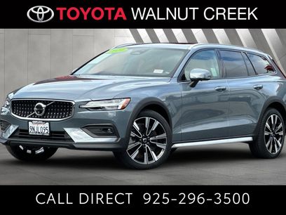 Used 2024 Volvo V60 B5 Cross Country Ultimate w/ Protection Package Premier