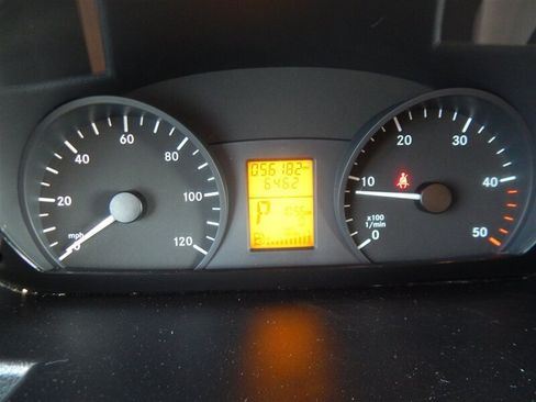 Used 2016 Mercedes-Benz Sprinter 3500 image 22