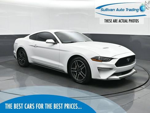 Used 2018 Ford Mustang Coupe w/ Equipment Group 101A RWD image 1