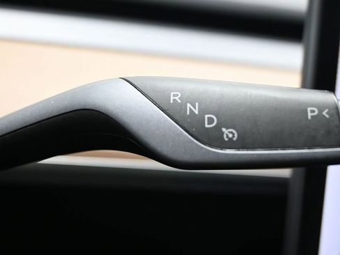 Used 2019 Tesla Model 3 Standard Range Plus RWD image 23