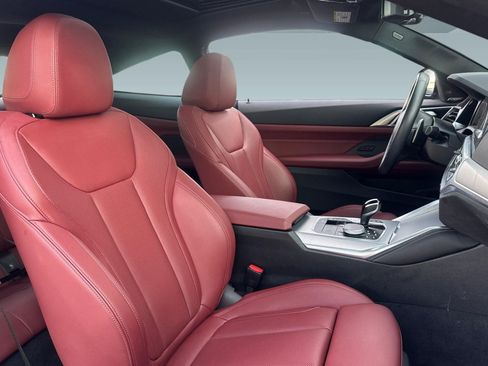 Certified 2023 BMW 430i Coupe w/ M Sport Package RWD image 25