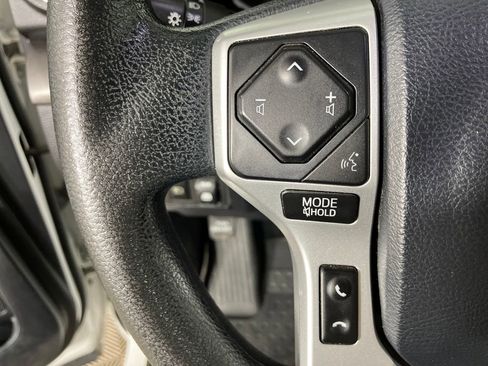 Used 2018 Toyota Tundra SR5 image 16