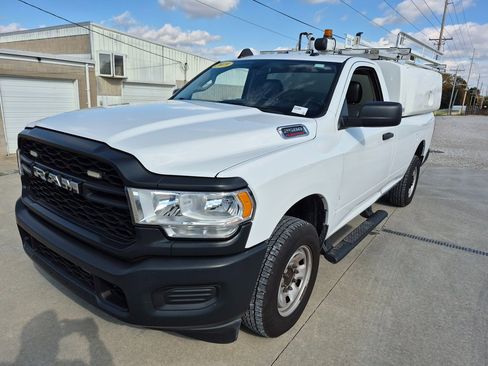 Used 2019 RAM 2500 Tradesman image 3
