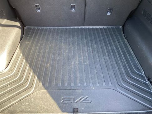 Used 2022 Kia EV6 Wind w/ Wind Technology Package AWD/4WD image 11