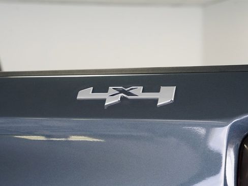 Used 2020 GMC Sierra 1500 SLT image 12