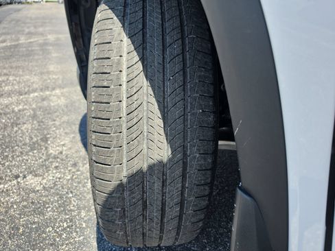 Certified 2025 Honda Pilot EX-L image 29