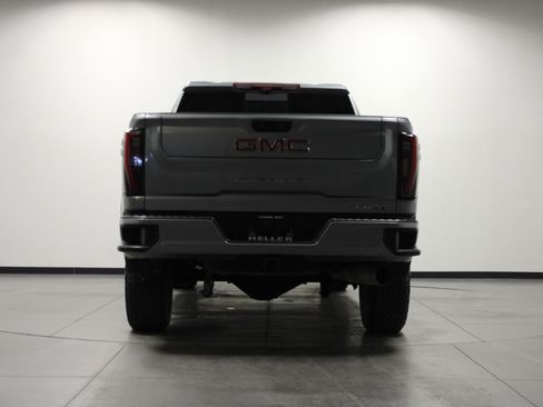 Used 2024 GMC Sierra 3500 AT4 w/ AT4 Premium Plus Package AWD/4WD image 5