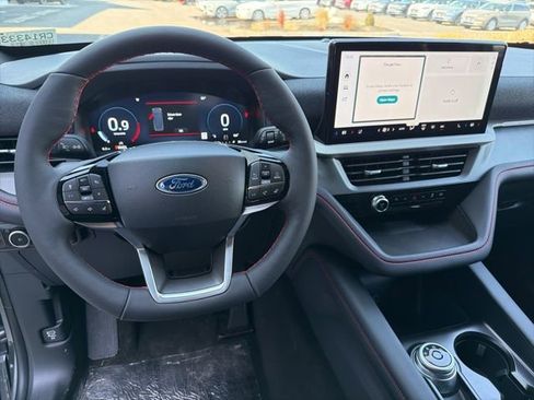 New 2026 Ford Explorer ST-Line w/ ST-Line Street Pack image 18