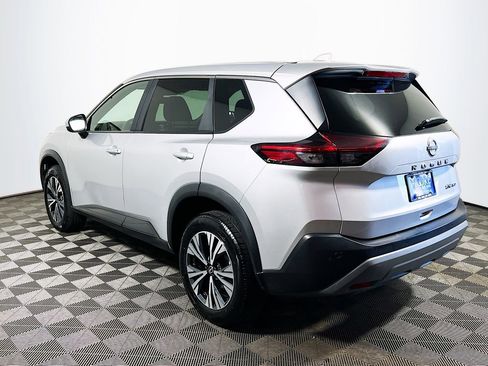 Used 2023 Nissan Rogue SV AWD/4WD image 6
