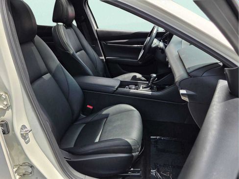 Certified 2025 MAZDA MAZDA3 s FWD image 19