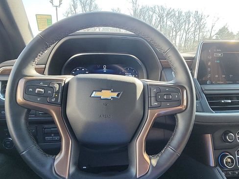 Used 2024 Chevrolet Tahoe High Country image 15