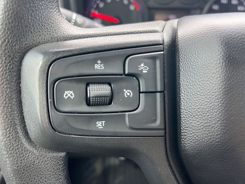 Used 2024 Chevrolet Silverado 1500 Custom image 10
