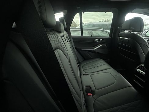 Certified 2025 BMW X5 M60i image 7