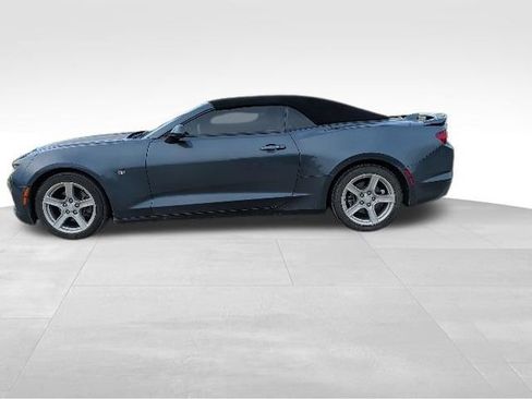 Used 2021 Chevrolet Camaro LT RWD image 6