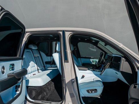 Used 2025 Rolls-Royce Cullinan Black Badge image 63