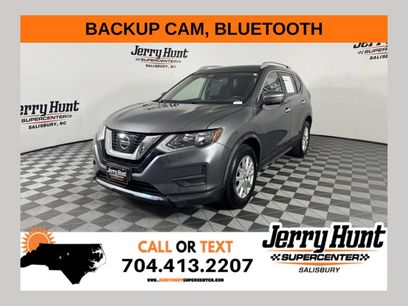 Used 2017 Nissan Rogue SV w/ SV Premium Package