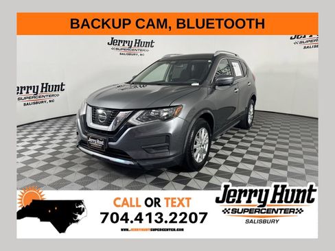 Used 2017 Nissan Rogue SV w/ SV Premium Package AWD/4WD image 1