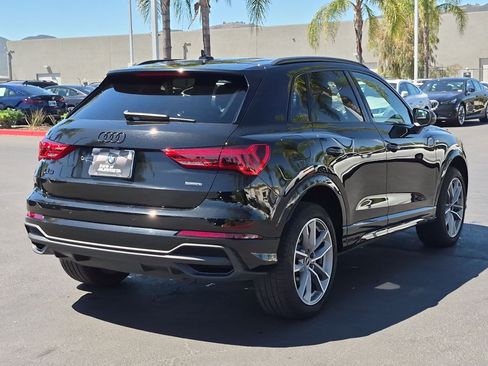 Used 2025 Audi Q3 2.0T Premium w/ Convenience Package AWD/4WD image 10