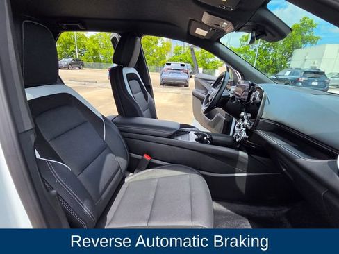 Used 2024 Chevrolet Blazer EV LT AWD/4WD image 24