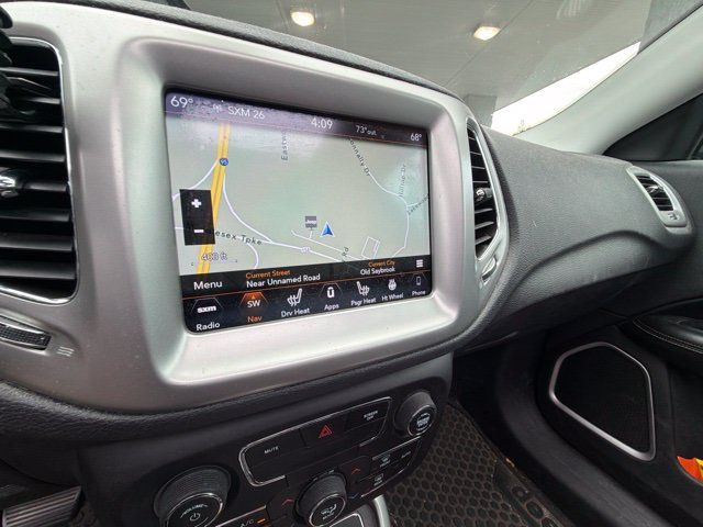 Used 2019 Jeep Compass Latitude w/ Popular Equipment Group AWD/4WD image 18