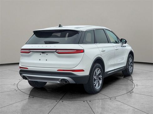 Certified 2024 Lincoln Corsair AWD w/ Equipment Group 101A image 12