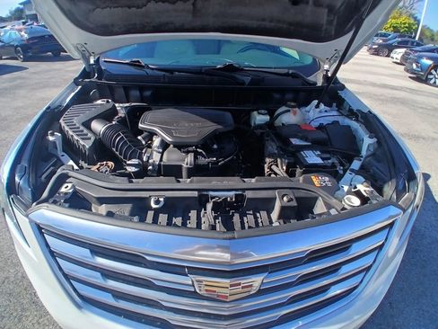 Used 2017 Cadillac XT5 FWD w/ LPO, Wheel Lock Package image 22