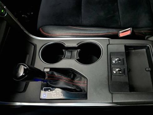 Used 2015 Toyota Camry XSE FWD image 67