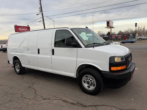 Used 2023 GMC Savana 3500 Extended w/ Driver Convenience Package image 2