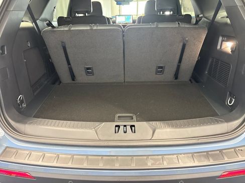 New 2026 Ford Explorer ST-Line AWD/4WD image 23