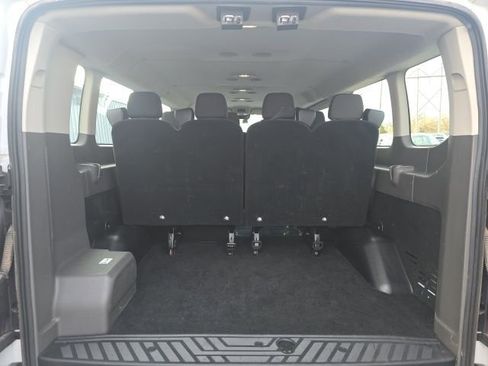 Used 2024 Ford Transit 350 XLT image 24