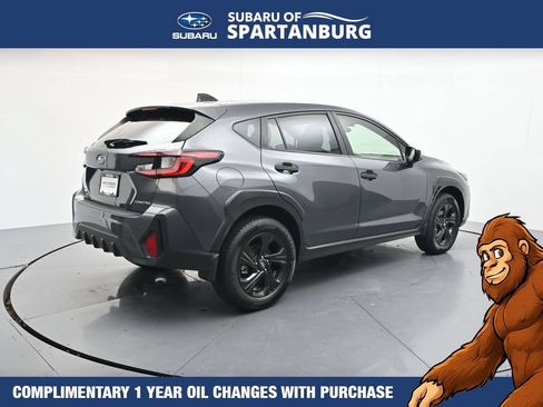 Used 2024 Subaru Crosstrek 2.0i AWD/4WD image 8