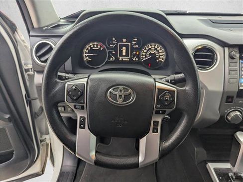 Used 2018 Toyota Tundra SR5 image 11