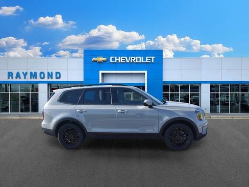 Used 2025 Kia Telluride SX Prestige X-Line AWD/4WD image 2