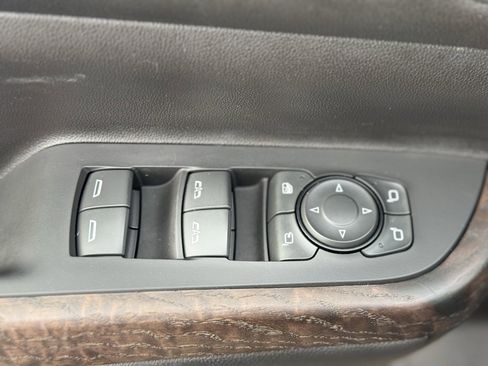 Used 2023 GMC Acadia Denali w/ Denali Ultimate Package image 23